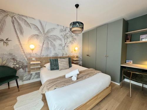 Bourg-l'Eveque Apartment | Le Petit Mail, Centre de Rennes