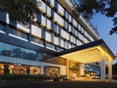 Medan Hotel | Le Polonia Hotel & Convention Medan