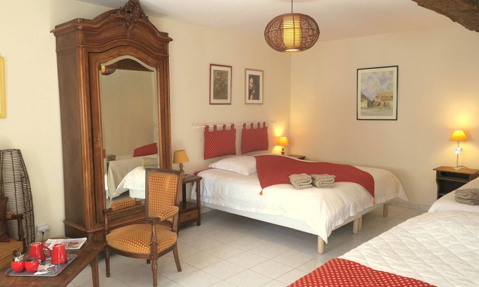 Montlivault House | Le Pressoir, charming room near Chambord, Blois and Cheverny