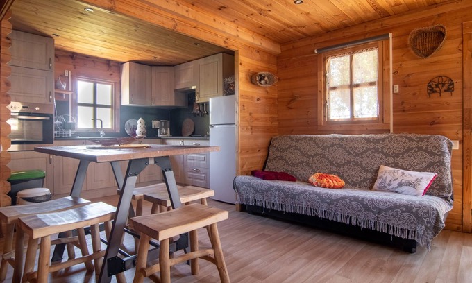 Montfort-sur-Argens House | Le Ptit Paradis - Three Bedroom House, Sleeps 5