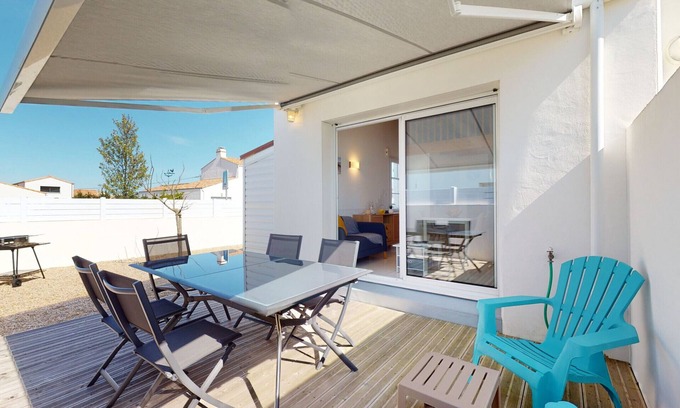 Saint-Gilles-Croix-de-Vie Ski Chalet | Le Repos de la Mer 900 m plage