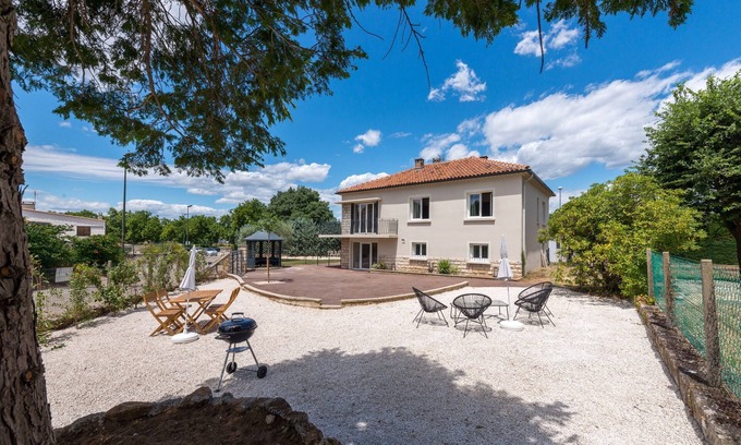 Saint-Paul-Trois-Chateaux Apartment | Le Refuge du Montélit - 30min de Montélimar