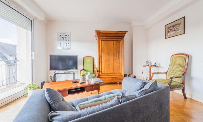 Brive-la-Gaillarde Apartment | Le Refuge de l'Écrivain - 2 Chambres
