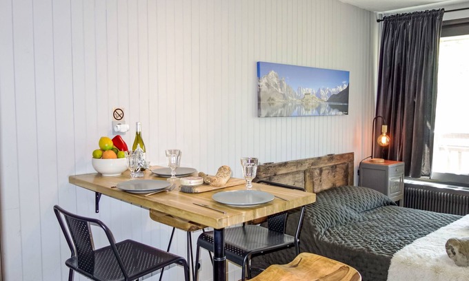 Val-Thorens Apartment | Le Roc de Peclet by Interhome