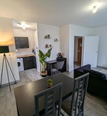 Chinon Apartment | Le Ronsard, vue sur forteresse