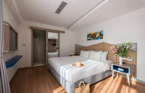 Tran Phu Beach Hotel | Le's Cham Hotel