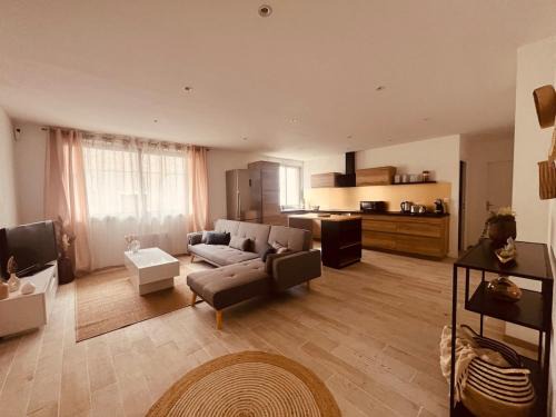 Quartier Administrations Apartment | Le serenity spacious P4 115 m2 parking