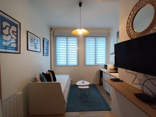 Downtown Le Havre Apartment | Le studio des Halles