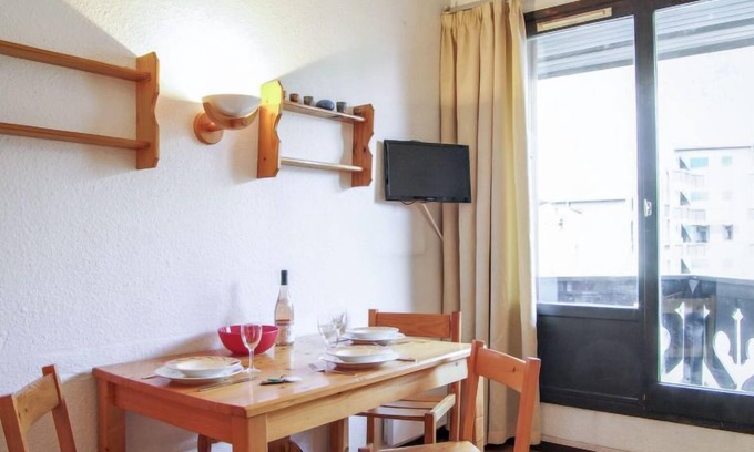 Chamonix City Centre Apartment | Le Triolet by Interhome
