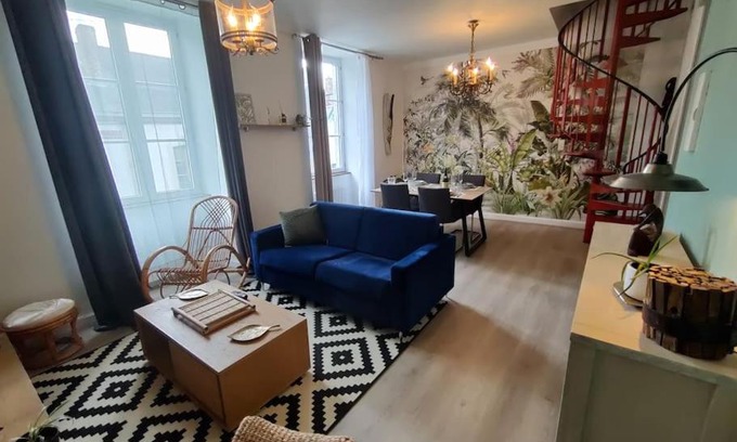 Vitre Apartment | Le TROPICA Appartement 2 chambres, plein Sud centre ville de VITRÉ
