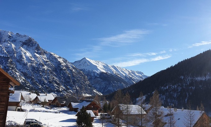 Nevache House | Le Vallon des âmes - Large house for 15 people in Roubion