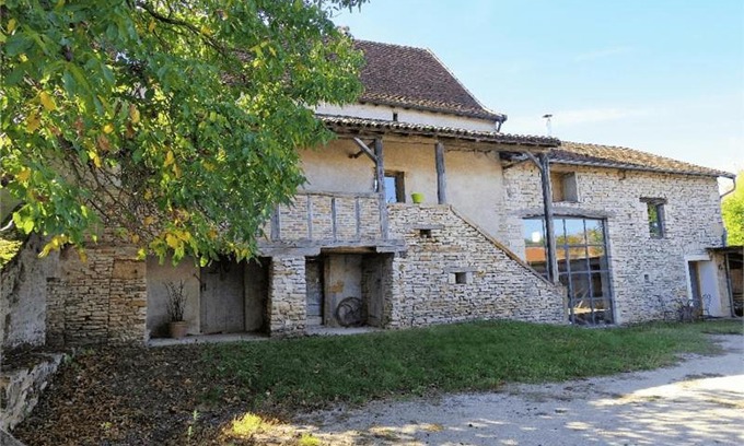 Massilly Bed & Breakfast | Le Verger de Massilly