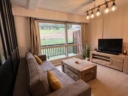Villard-de-Lans Apartment | Le Veymont Élégance Montagnarde