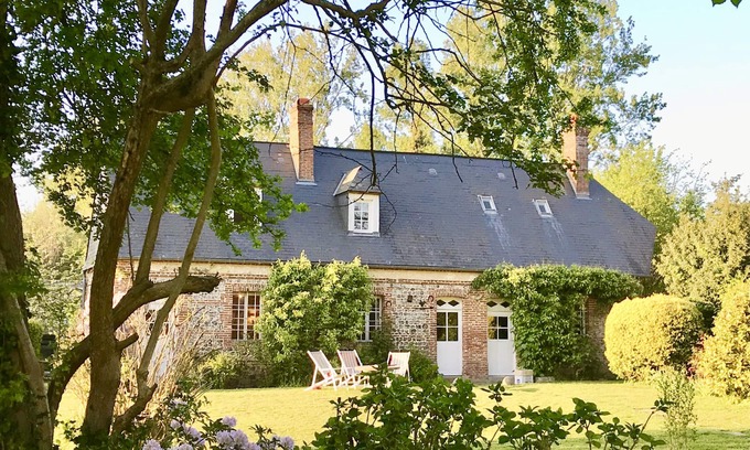 Varengeville-sur-Mer Ski Chalet | Le Vieux Logis, an idyllic setting