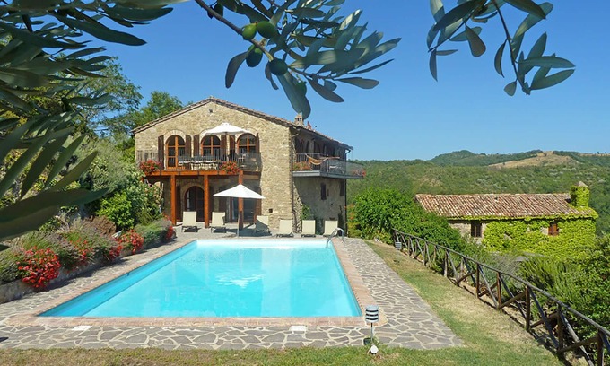 Montelovesco Villa | Le Vignaie - Relaxing villa with incredible views
