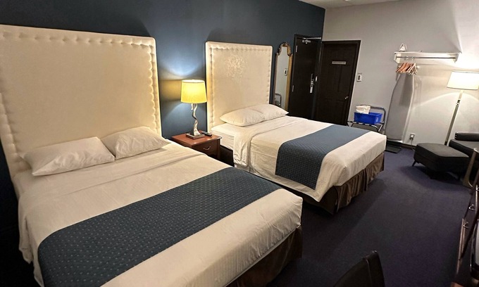 Mattawa Hotel | Le Voyageur Inn