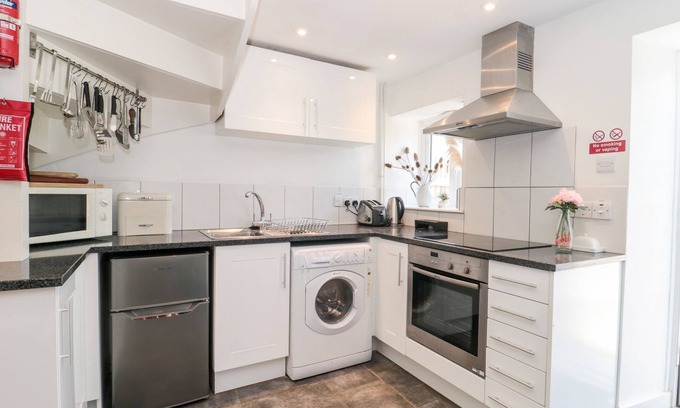 Eype Cottage | Lea Cottage