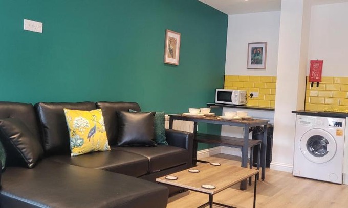 Cheltenham Apartment | Leckhampton Road Apartments - Cheltenham