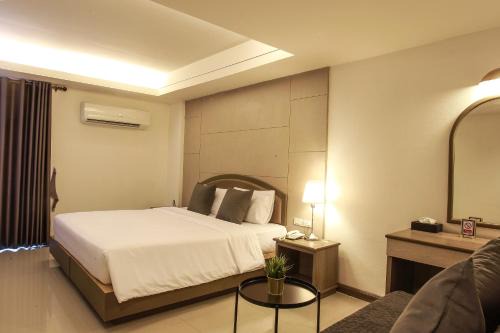 Suan Luang Hotel | Lee Garden Bangkok