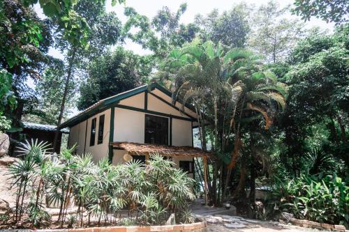 Baan Tai Hotel | Leela Garden Resort