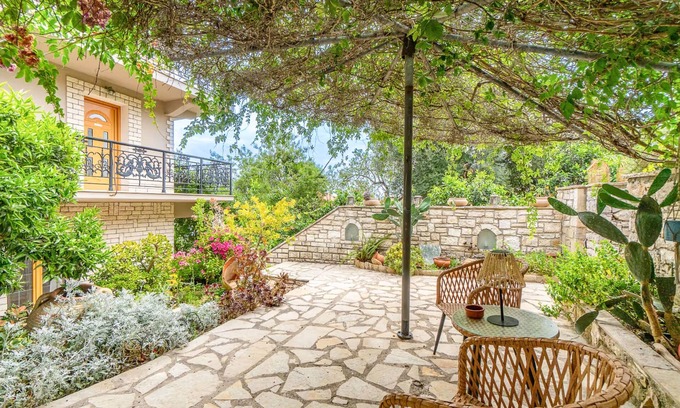 Gaios Apartment | Lefkas Apt in Gaios with 1 bedrooms and 1 bathrooms