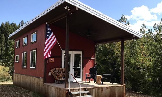 Whitefish Cabin | LEGACY CREEKS RANCH CABINS