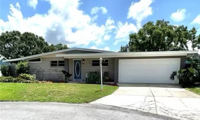 Cypress Gardens House | Legoland home