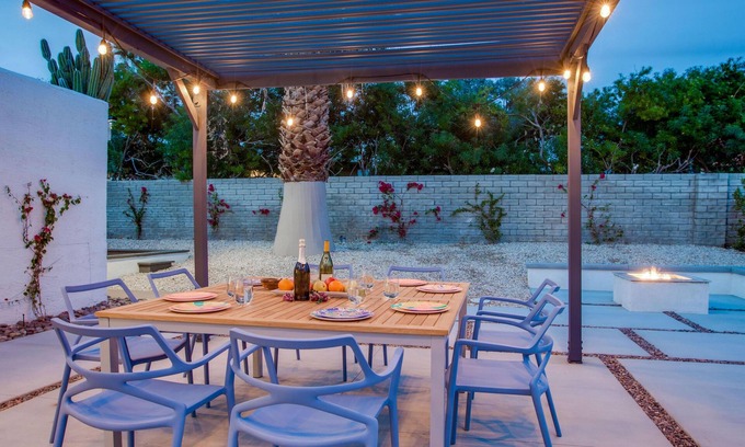 Palm Springs House | Lena's Hideaway Holiday home 3