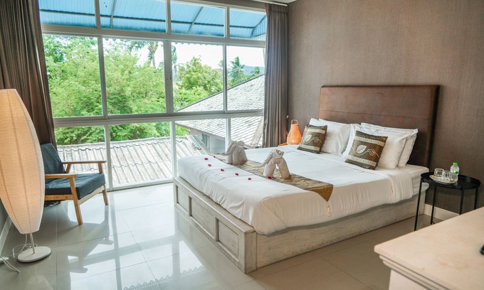 Chaweng City Center Hotel | Lenny's Hotels