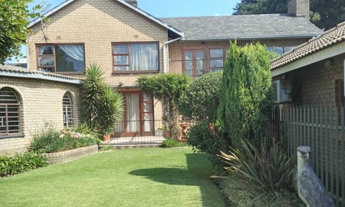 Ekurhuleni Bed & Breakfast | Lens
