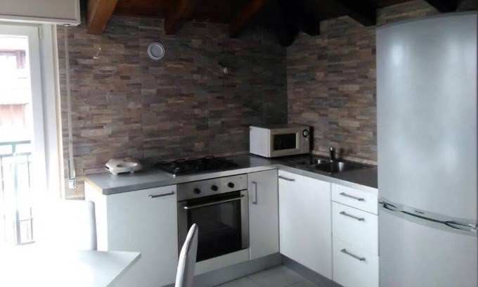Bruzzano Apartment | Leonardo da Vinci / Galeazzi apartment
