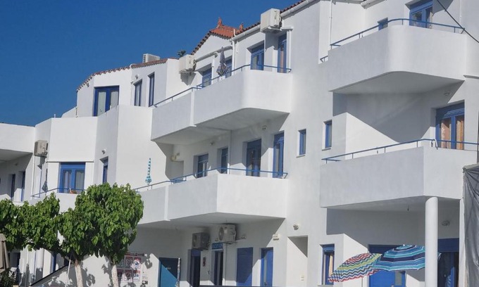 Georgioupolis Apartment | Leonidas Studios & Apartments