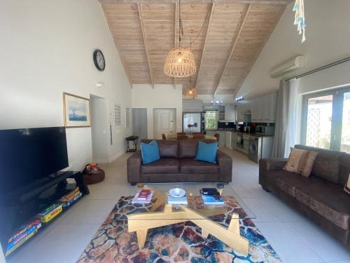 Franschhoek House | Leopard Tree Cottage