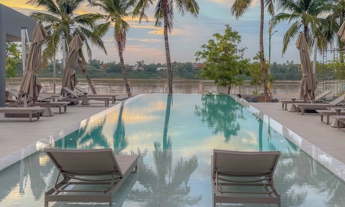 Nong Khai Hotel | LePont Riverfront Resort Nongkhai