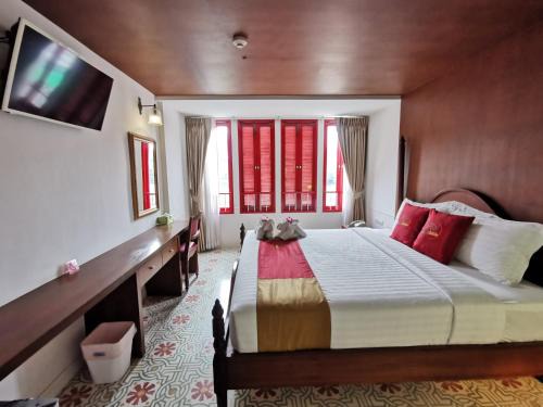 Hua Hin House | Lertnimit Boutique Hotel