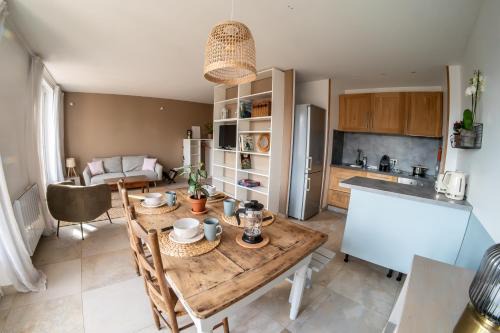 Annecy Apartment | Les 3 Monts - vue panoramique sur les montagnes