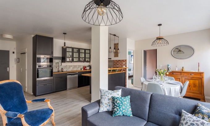 Rocabey - Alsace - Gare Apartment | Les Abîmes, beau logement avec 2 chambres avec parking