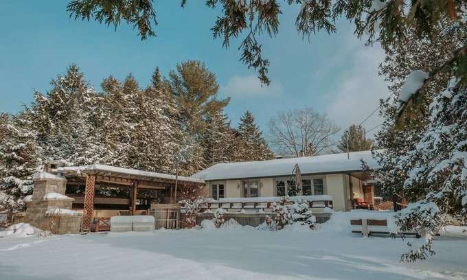 Potton Ski Chalet | Les Balançoires | Spa Scandinave