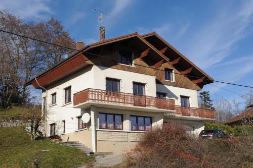 Maiche House | Les Balcons du Chasseral, Maîche, gîte 15 couchages