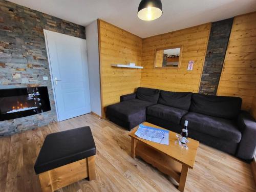 Les Orres Apartment | Les Chalets De Bois MÉan - A - Duplex 6 couchages joliment décoré MAE-3731