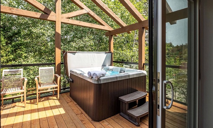 Mont-Tremblant Ski Chalet | Les Chalets Sauvignon