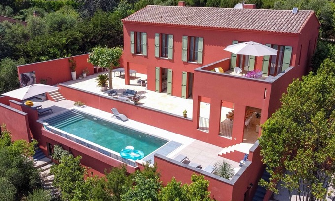 Speracedes Villa | "Les Chants Vallonnés " Villa in Spéracèdes, sea view, swimming pool, peace and comfort