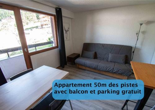 Saint-Jean-dʼAulps Apartment | Les Cimes, Chaleureux studio 4 pers, 50m du télécabine, vue dégagée sur les pistes, DRAPS NON COMPRIS