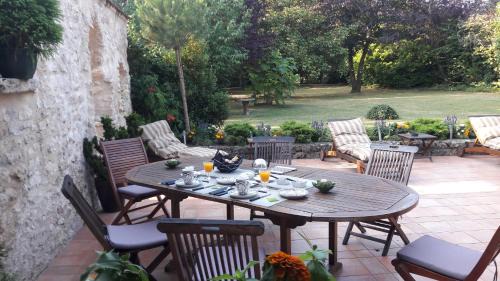 Bougligny Bed & Breakfast | Les Ecureuils
