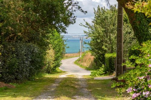 Kerlaz House | Les gîtes de Lanevry 800m plage