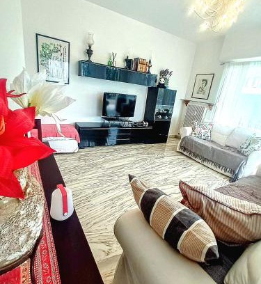 Roquebrune-Cap-Martin Apartment | Les Oliviers Big Terrace&Pool Comfy