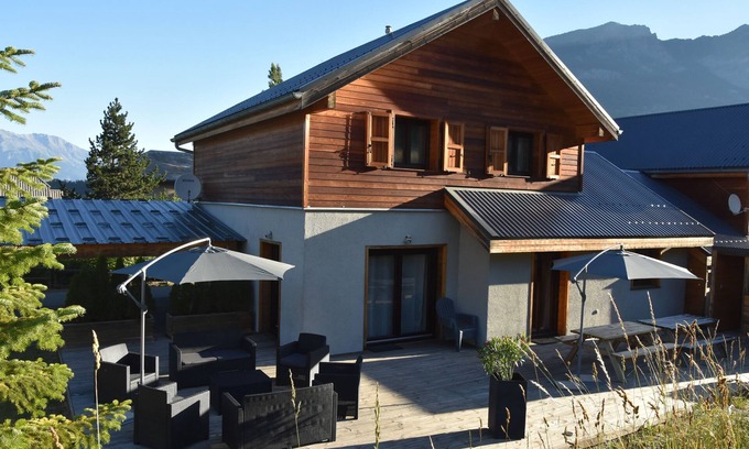 Les Orres Ski Chalet | LES ORRES (05 HAUTES ALPES) CHALET (sleeps 12) with south-facing terrace