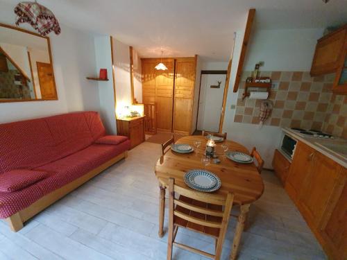 Les Contamines-Montjoie Apartment | Les Pierres Blanches 2 pieces cosy et fonctionnel