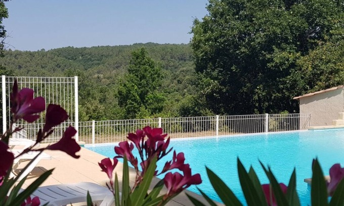 Les Assions House | Les Pins, au Cœur des Cévennes Ardéchoise Avec Piscine à Débordement
