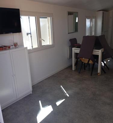 Le Castellet Other | Les pins doux